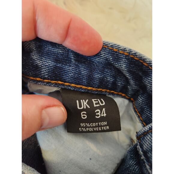 Nasty Gal Women's Blue Mid Rise Cotton‎ Distressed Raw Hem Cut Off Shorts Size 2 - Picture 4 of 7